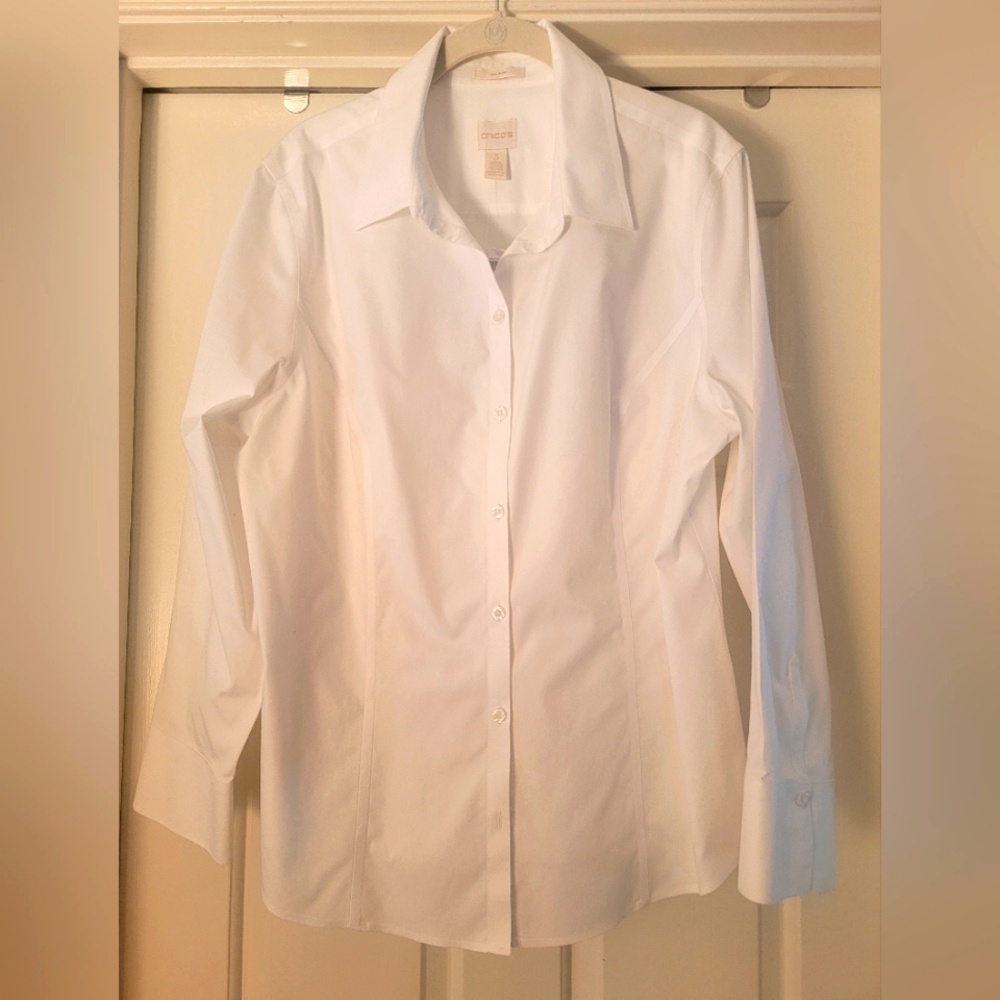 NWT Chico's Optic White Blouse - Size 3 (US 14/16) (Wrinkle-resistant fabric)